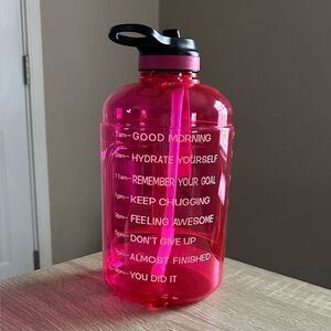 NWOT … ADOLPH “Motivational” Water Bottle